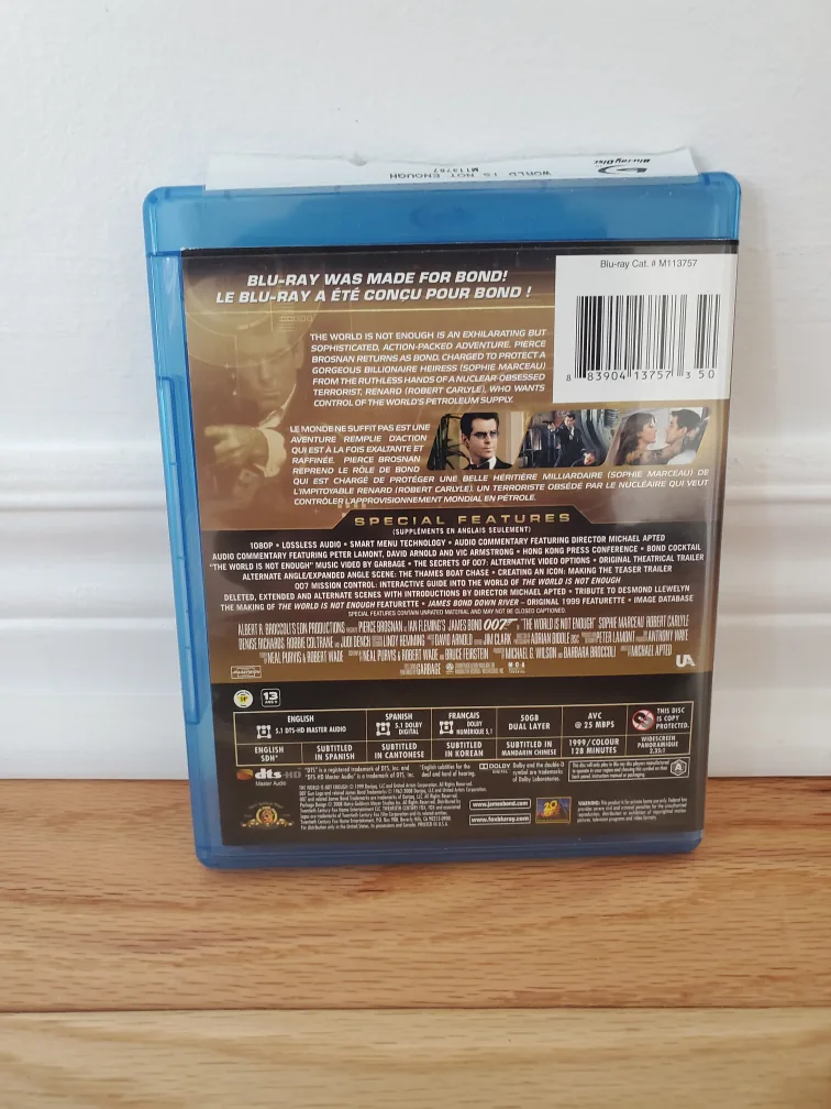 James Bond 007: The World Is Not Enough Blu-ray image indicator(2)