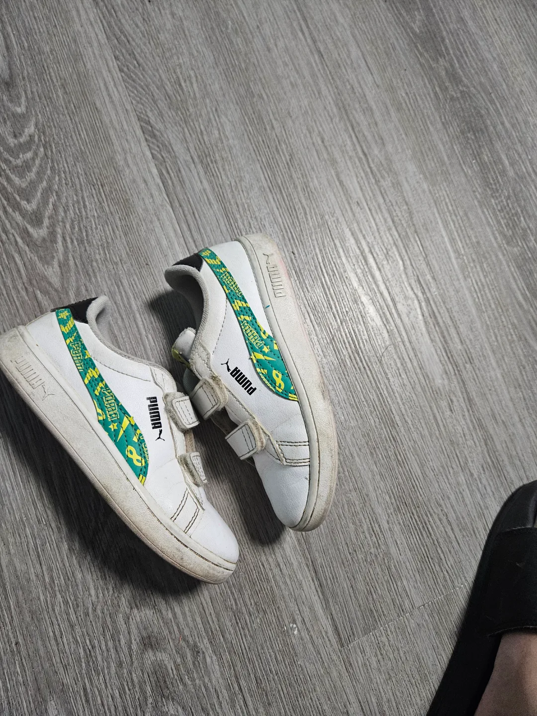 Puma Toddler Shoes Size 12.5 image indicator(3)