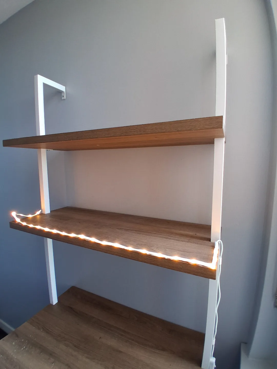 Wall-mounted desk with shelving unit image indicator(3)