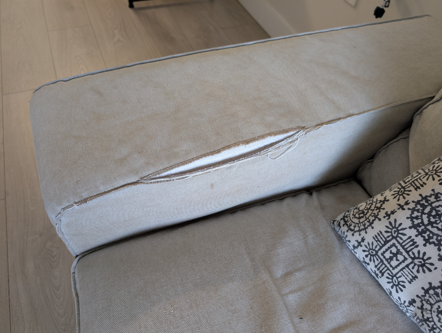2-Seater Sofa with Cushions - photo 4