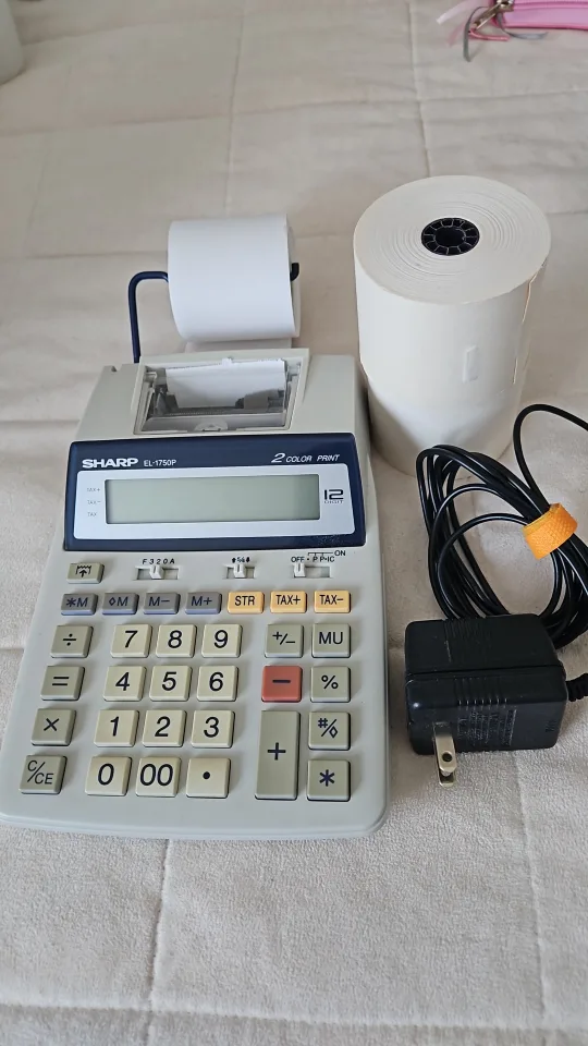 Desktop Calculator with Accessories thumbnail