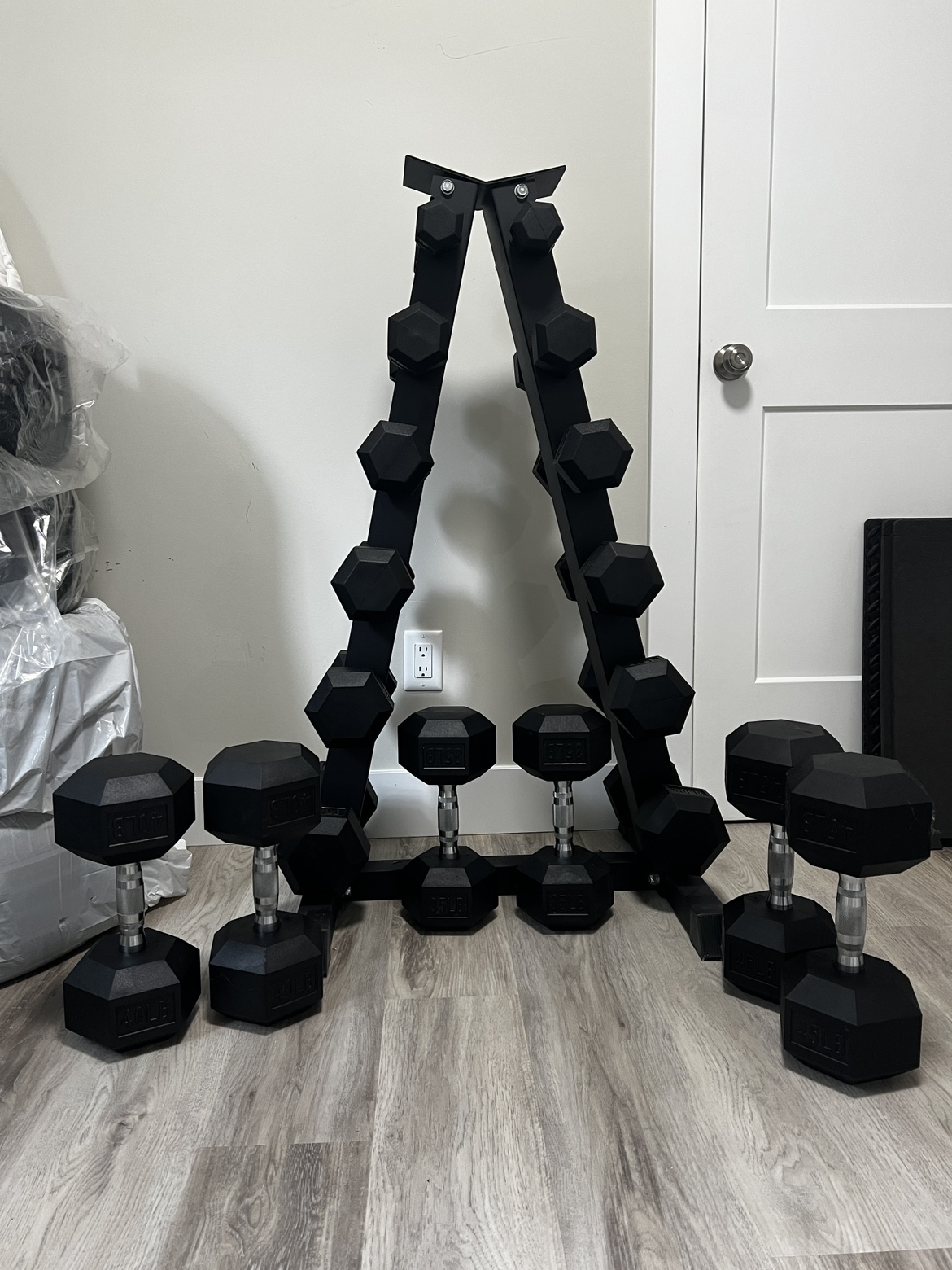 ✨✨Full Rubber Hex Dumbell set ✨✨