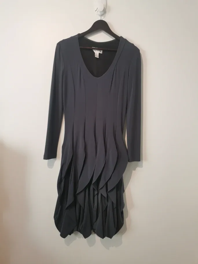 Joseph Ribkoff Size 8 Charcoal Grey Long Sleeve Dress image indicator(3)