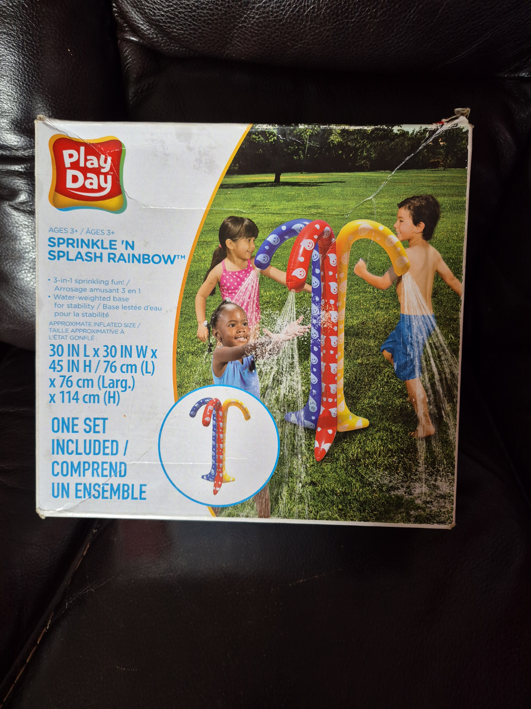 Play Day Sprinkle 'n Splash Rainbow Water Sprinkler
