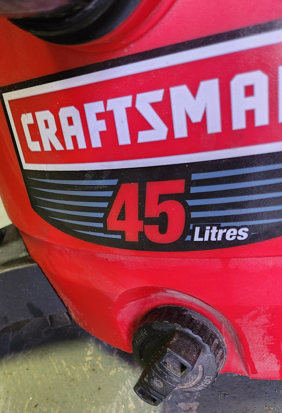 Craftsman 5 HP 45 Litre Wet/Dry Vacuum - photo 3