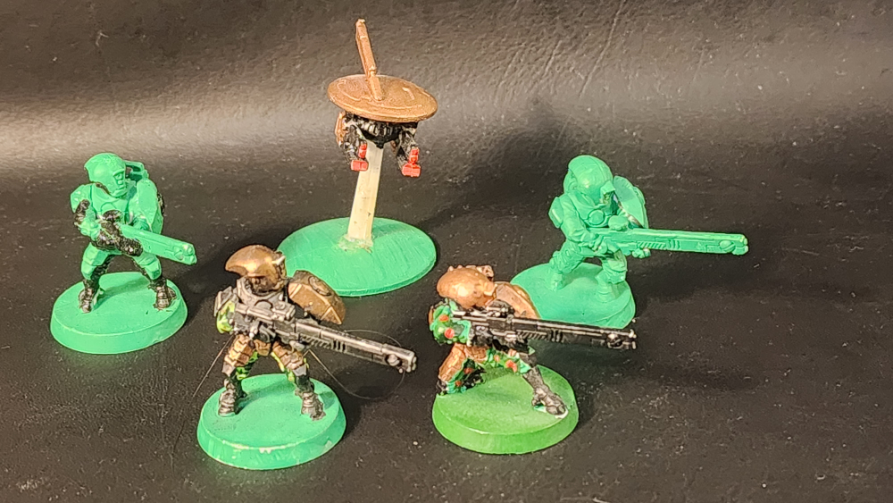 Warhammer 40k Tau Pathfinders and Drone