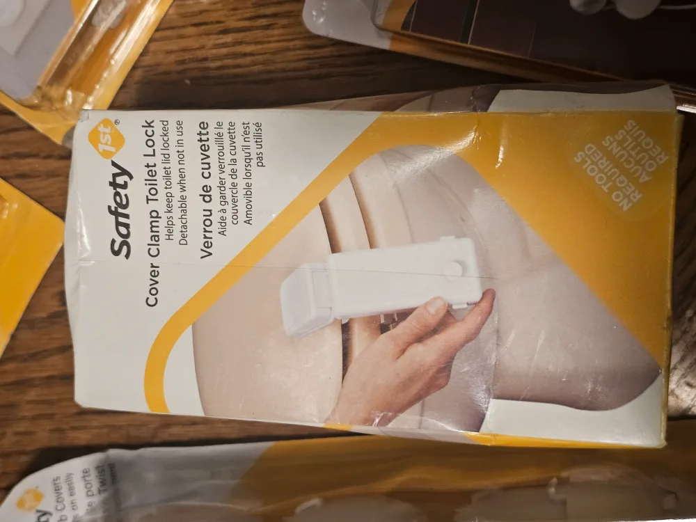 Safety 1st Baby Safety Products Bundle image indicator(4)