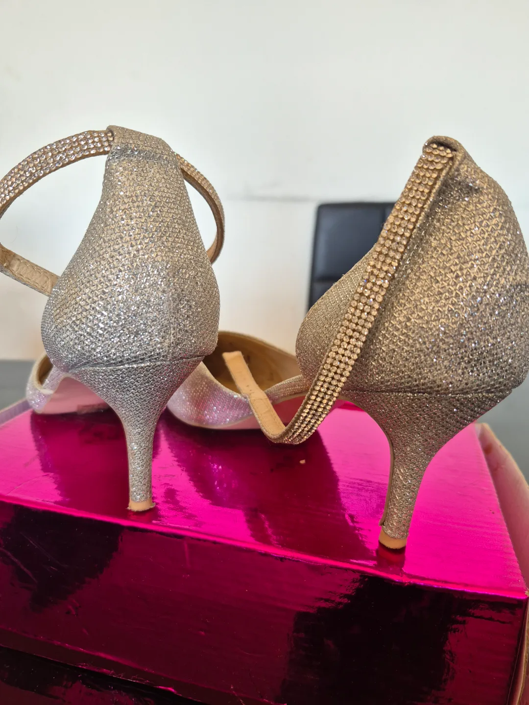 Silver Glitter Ankle Strap Heels - Size 10 image indicator(4)