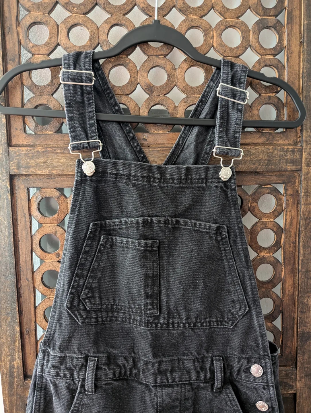 Topshop Black Denim Overall Shorts image indicator(4)