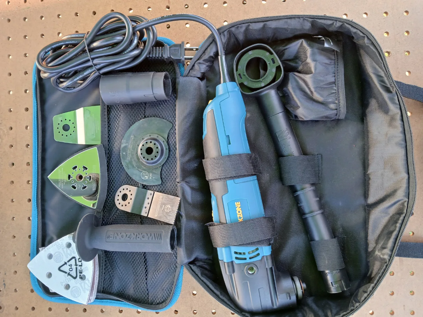 Workzone Oscillating Multi-Tool Kit image indicator(4)