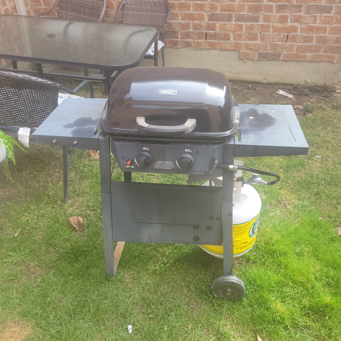 2-Burner Portable Gas BBQ Grill tank included