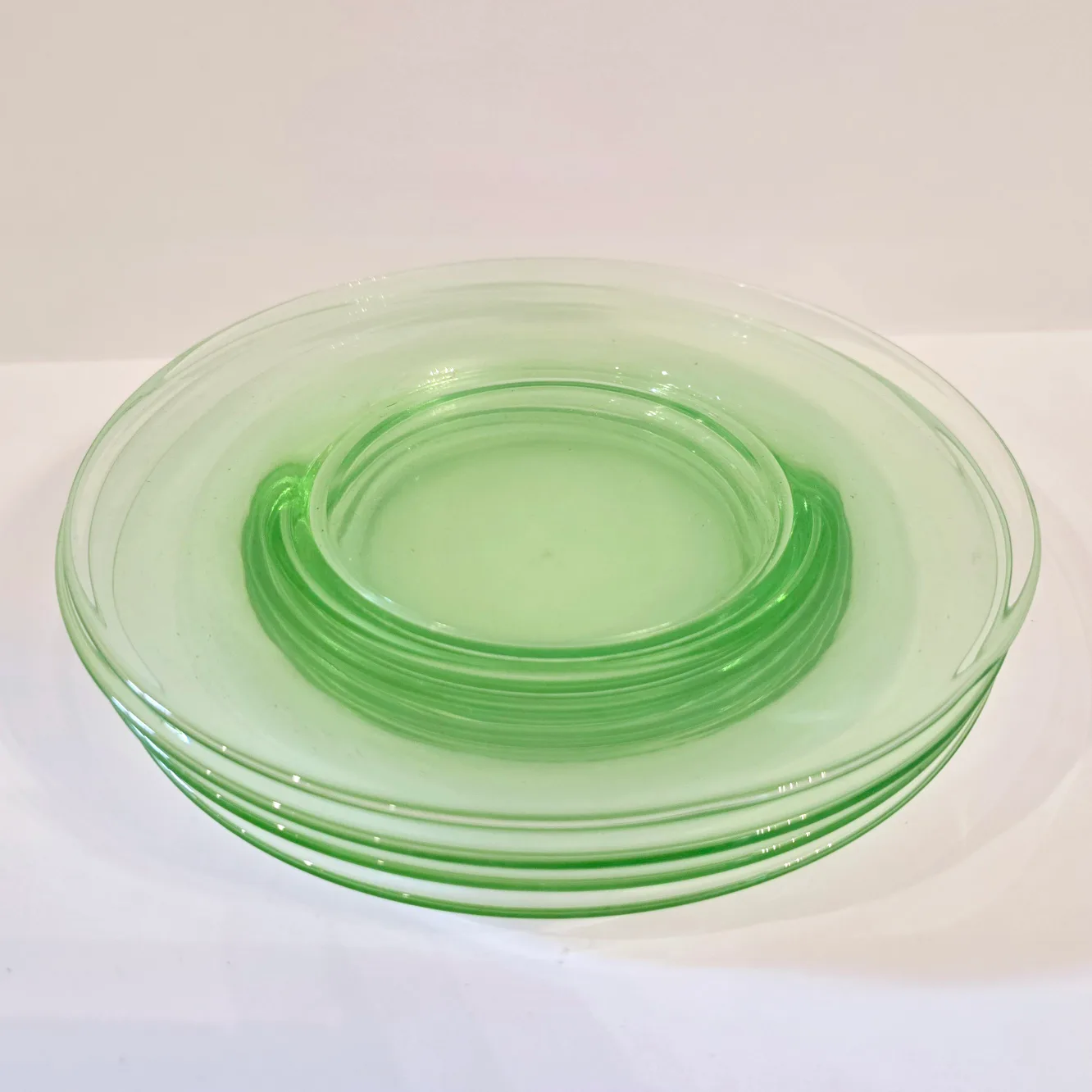 4 small uranium glass plates image indicator(9)