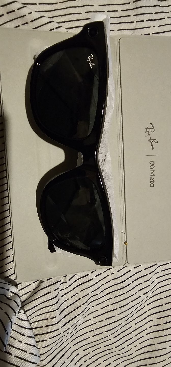 Ray-Ban Stories Wayfarer Smart Glasses - Shiny Black