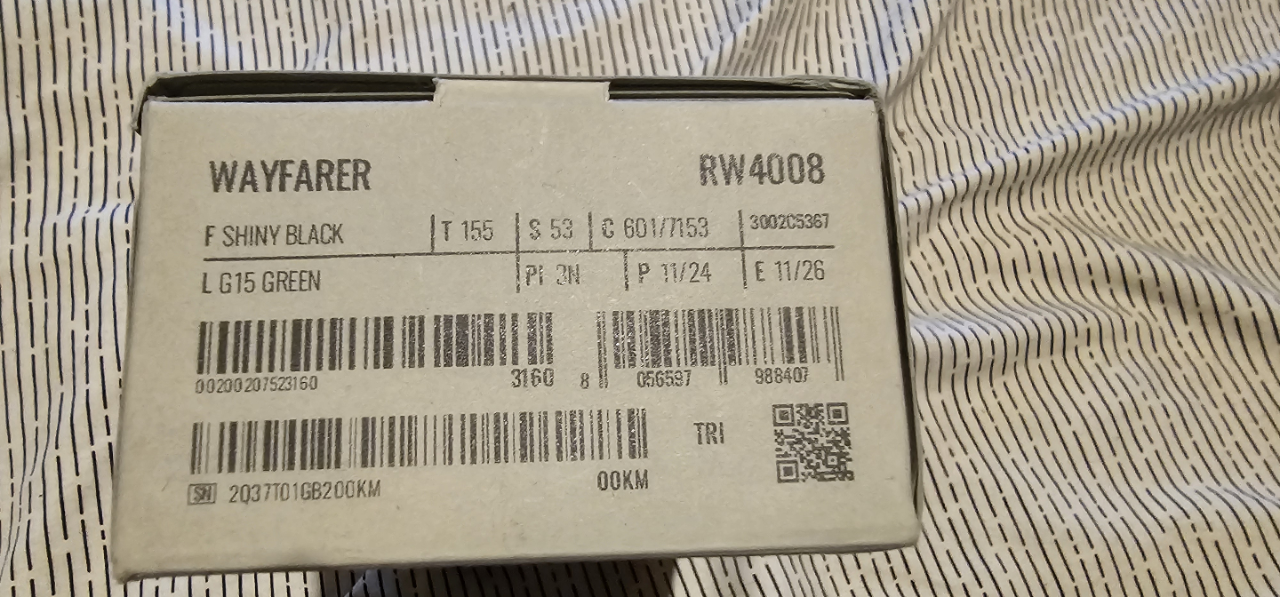 Ray-Ban Stories Wayfarer Smart Glasses - Shiny Black - photo 2
