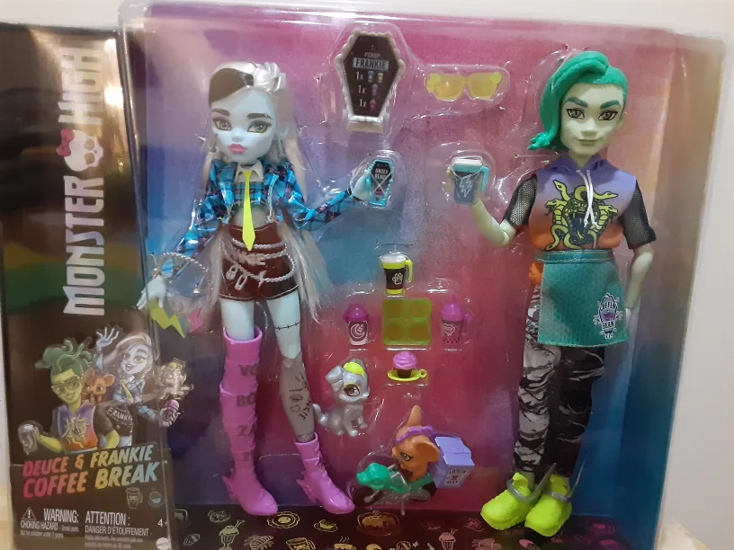 Monster High Coffee Break Frankie Stein & Deuce Gorgon Doll Set image indicator(9)