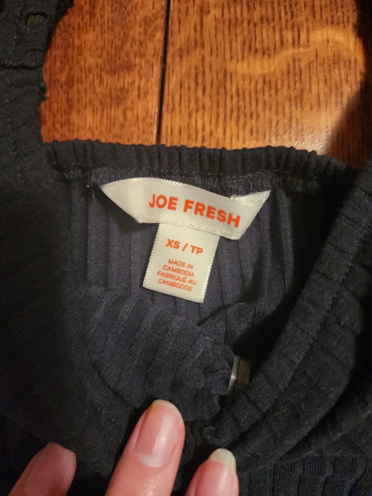 Navy blue top 💙 image indicator(4)