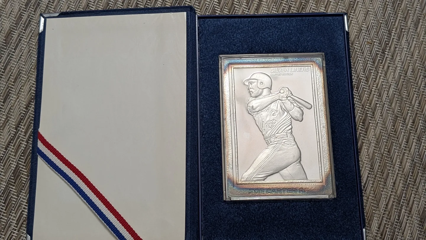 Joe Carter Blue Jays Silver Liners 5 Ounce .999 Fine Silver image indicator(2)