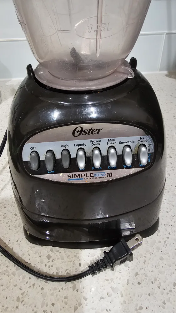 Oster SimpleBlend 10 Blender  💚 🥕🧡 image indicator(2)