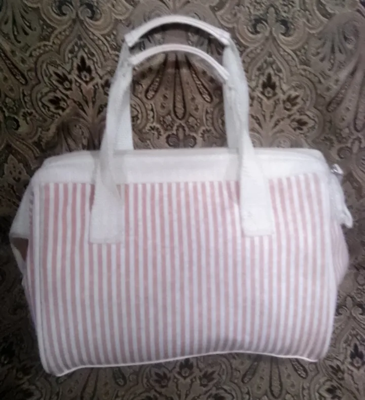 Pink and White Striped Ollie & Olivia Tote Bag 💚 image indicator(2)