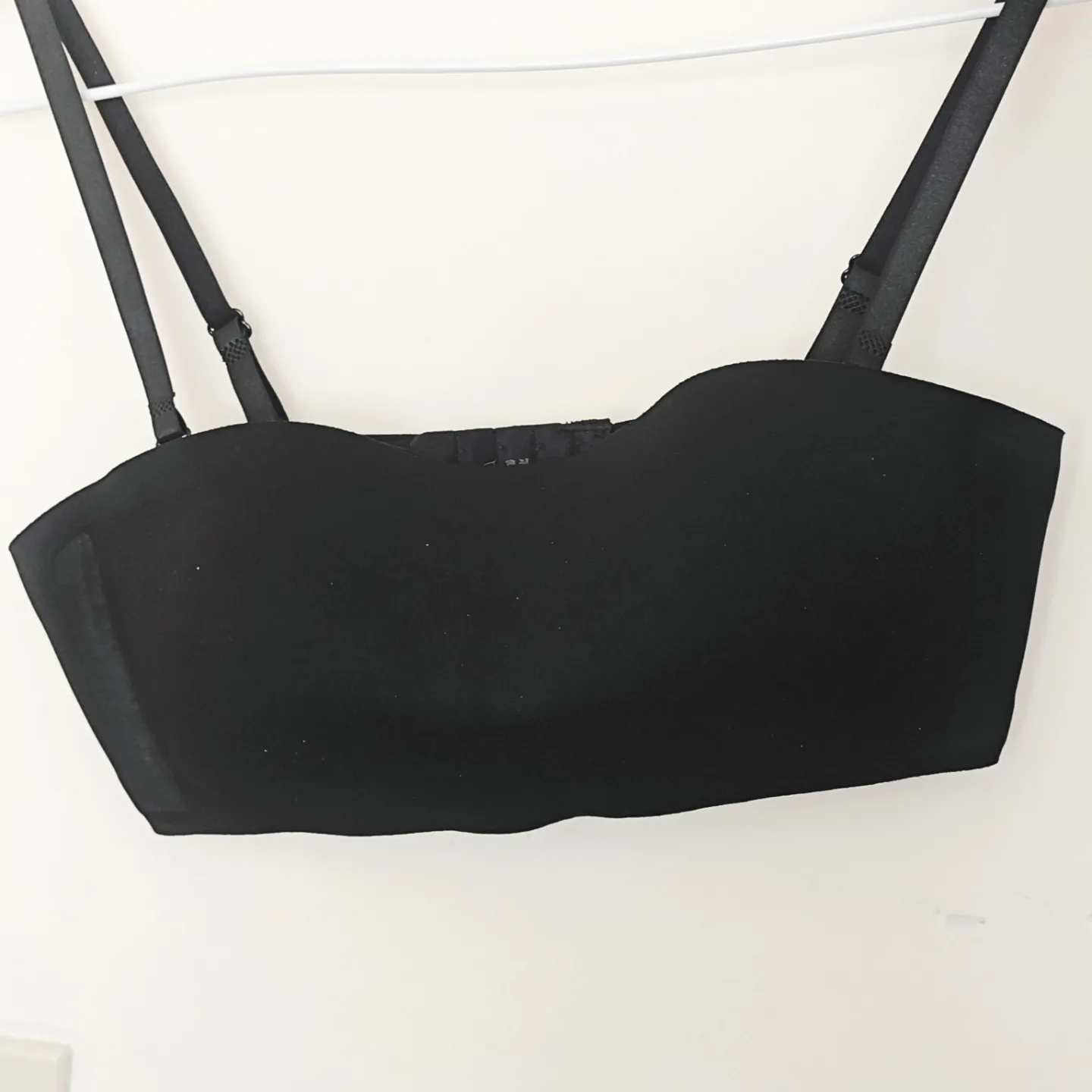 Black Strapless Bra Size M 34"/75AB thumbnail