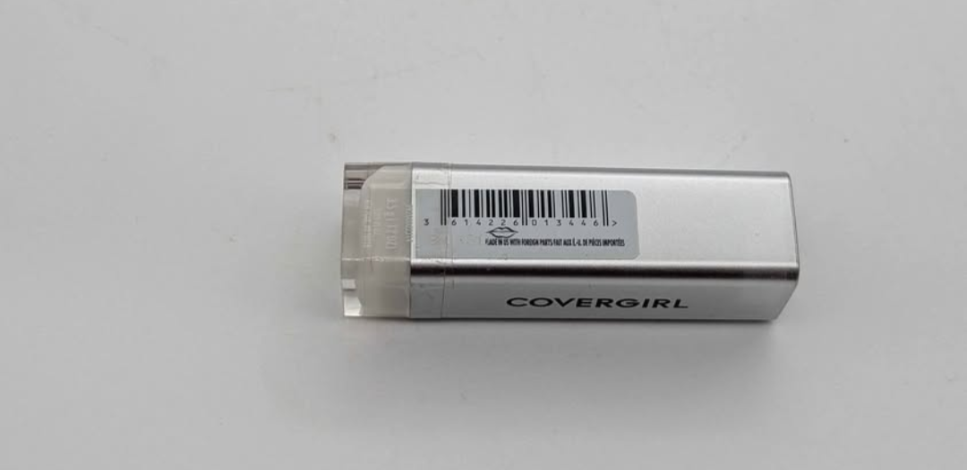 COVERGIRL Razzle Dazzle Metallic Lipstick 500 - photo 3