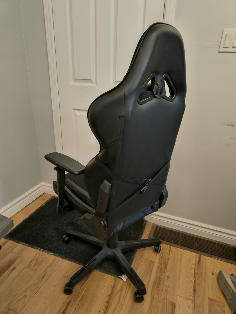 DXRacer Gaming Chair - photo 3
