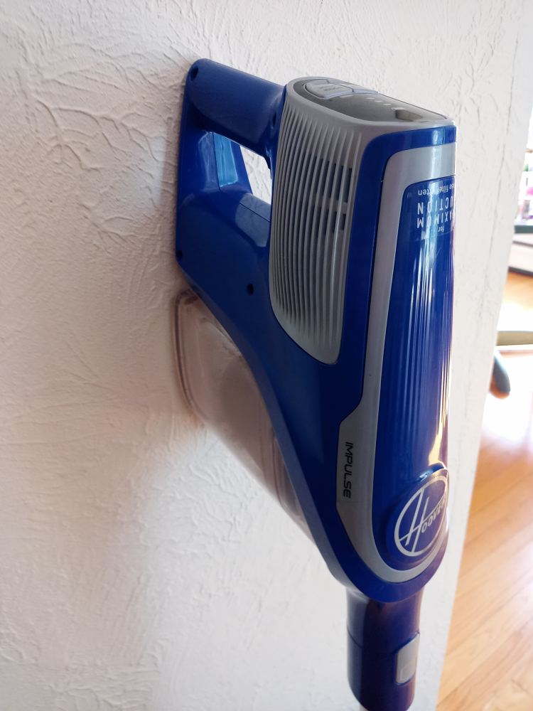 Hoover Impulse Cordless Stick Vacuum - photo 3