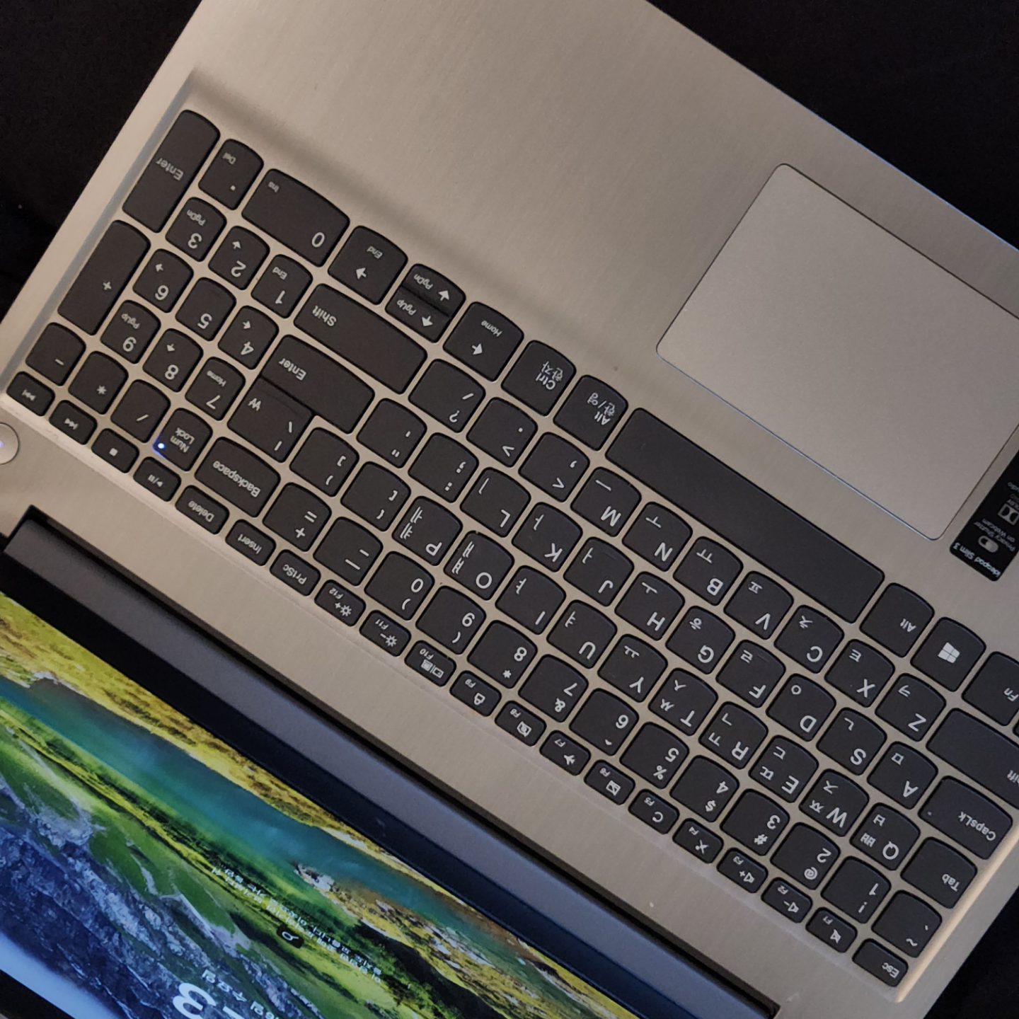 Lenovo Laptop AMD Ryzen 5 4500U - photo 2