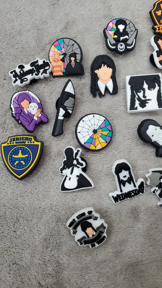Wednesday Addams Jibbitz Charms 20 pcs image indicator(4)