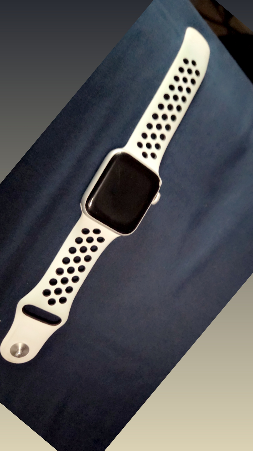 Apple Watch SE 2nd Gen 40mm Silver Aluminium GPS - photo 2