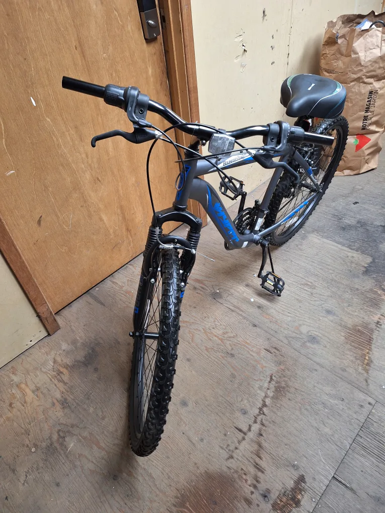 Mountain Bike - 26 inch Wheels image indicator(2)