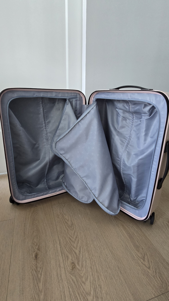 24" check-in Suitcase - photo 5