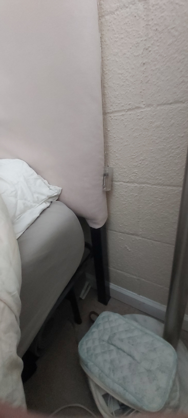 queen size bed - photo 3