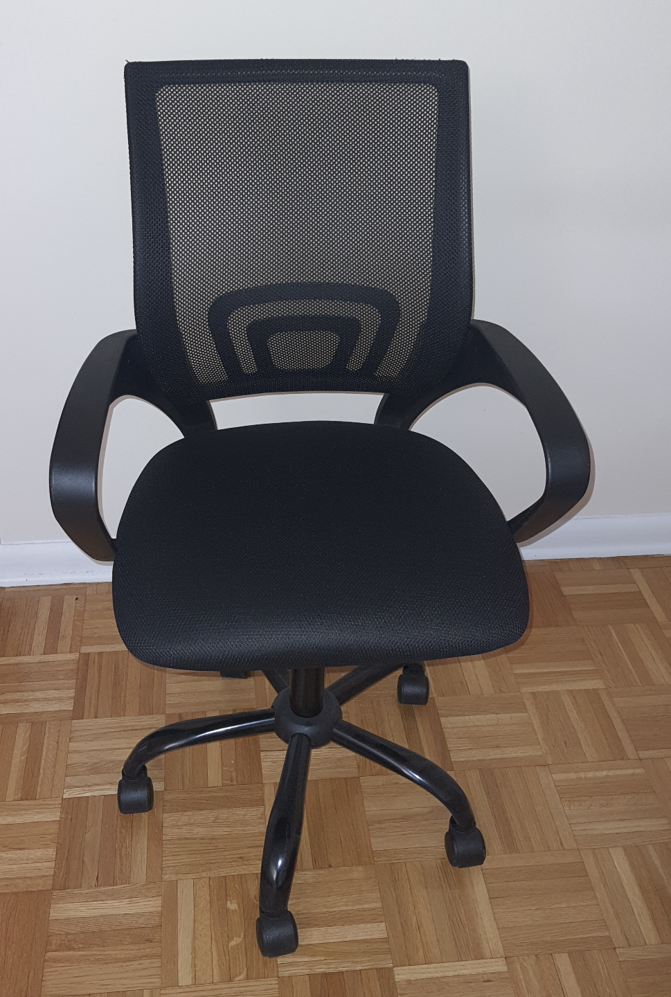 Black Mesh Office Chair with Wheels - photo 2