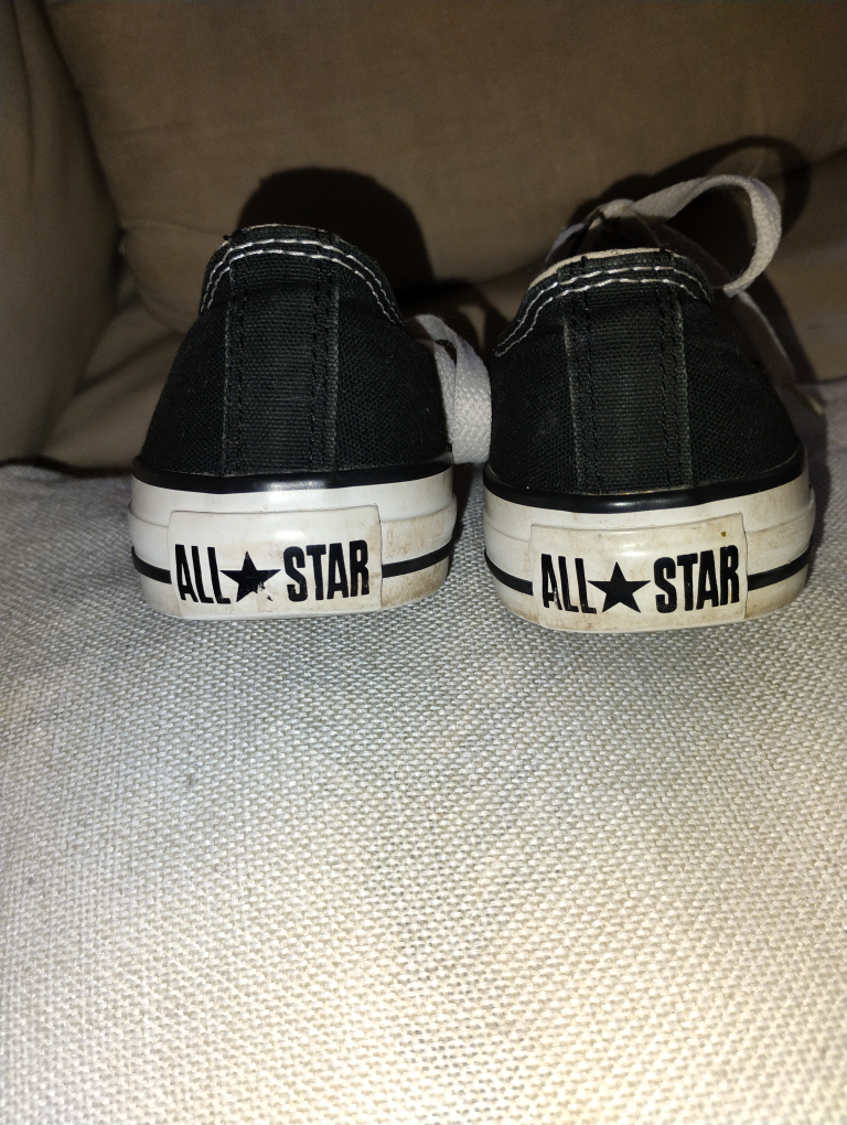 Converse Chuck Taylor All Star Low Tops - Women's Size 6.5 - photo 5