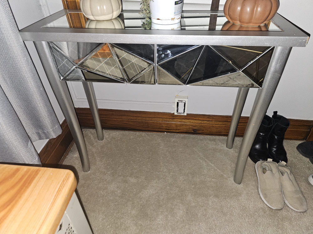 Mirrored Accent Table with Geometric Design - photo 2