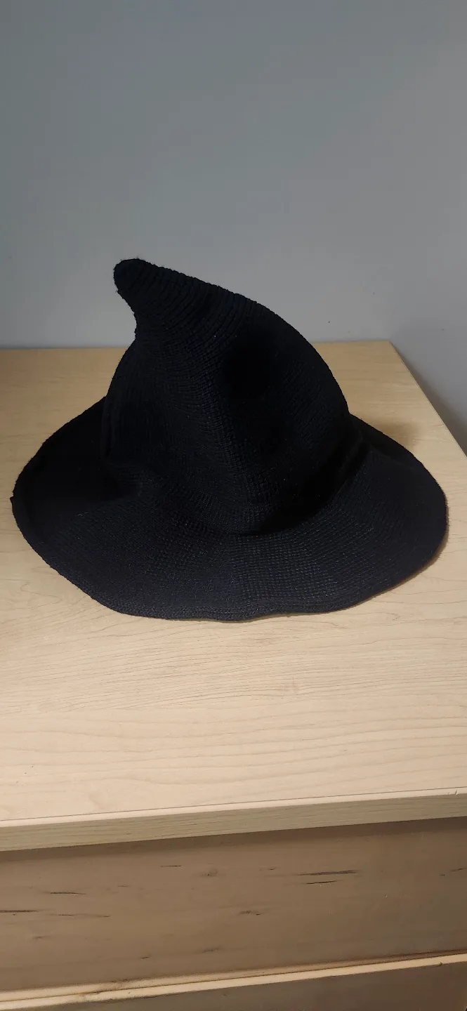 Black Knit Witch Hat thumbnail