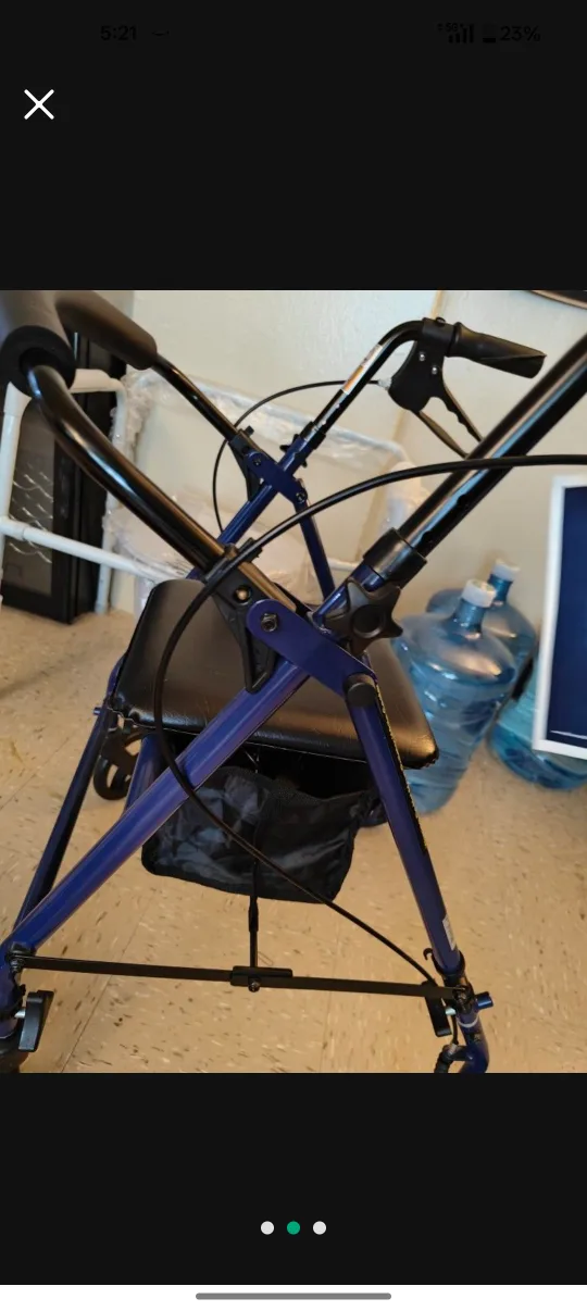 Drive Medical Rolling Walker with Seat and Basket image indicator(3)