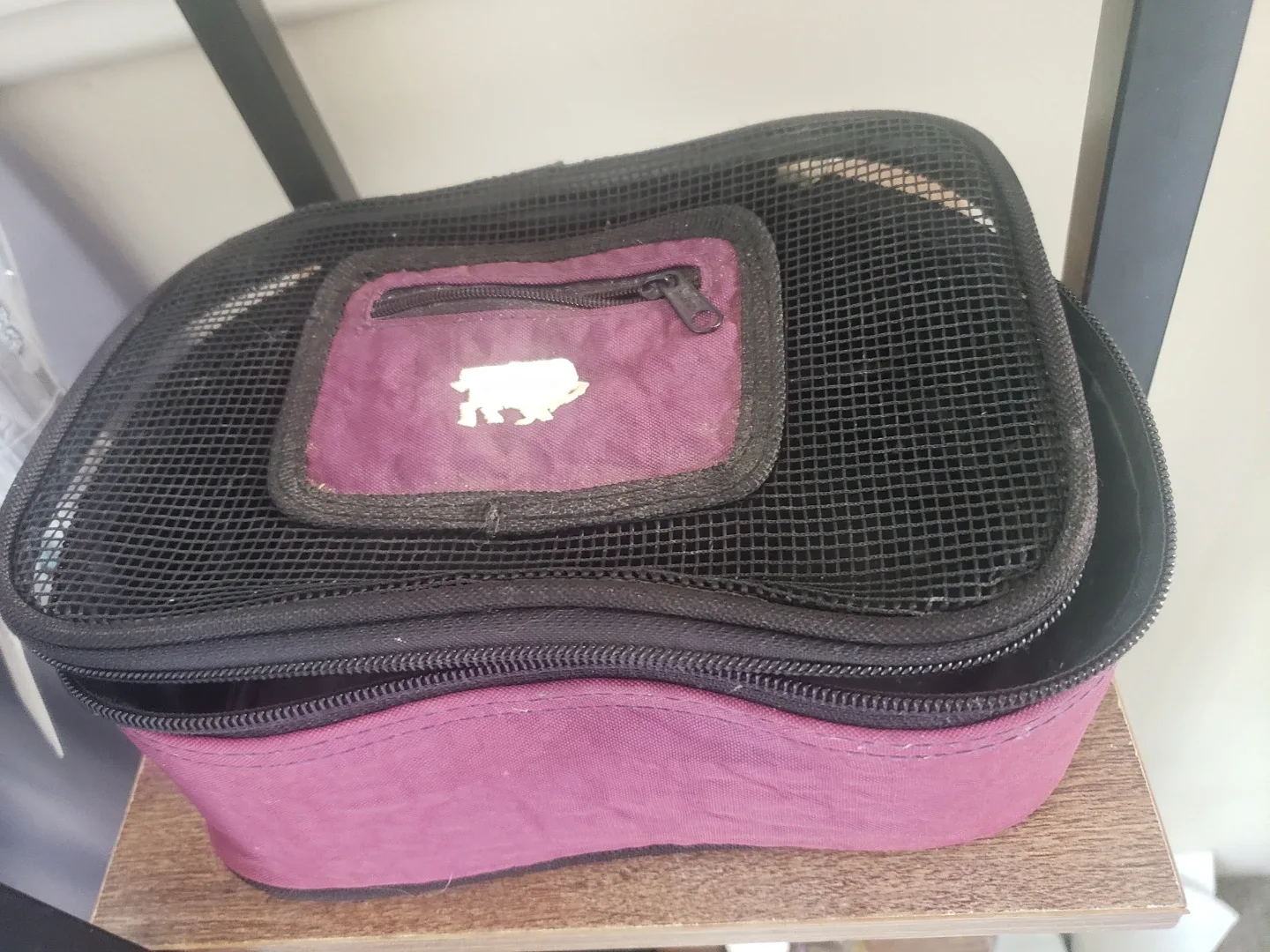 Buffalo Pencil Case 💚 image indicator(2)