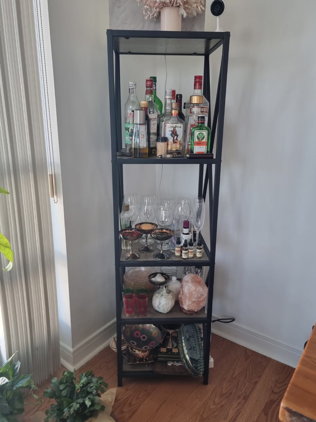 Black Metal 4-Tier Shelving Unit