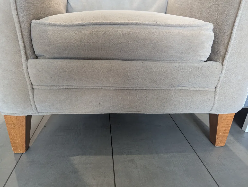 Beige loveseat with Wooden Legs image indicator(2)
