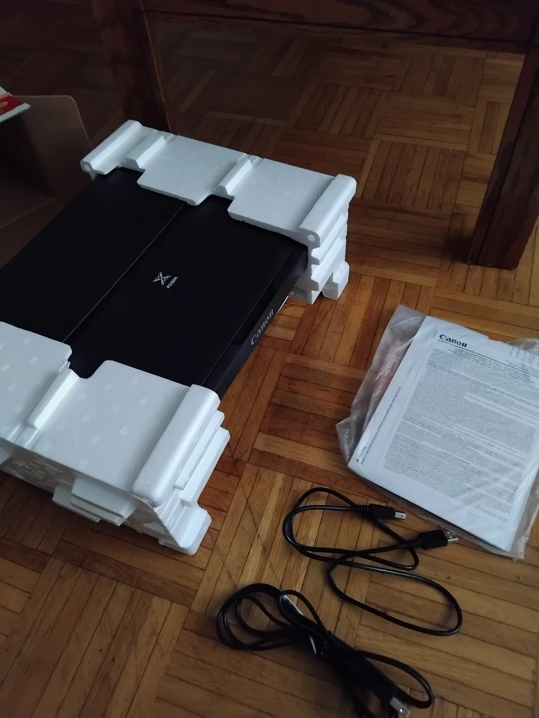 Canon Printer MG2524 Almost New image indicator(6)