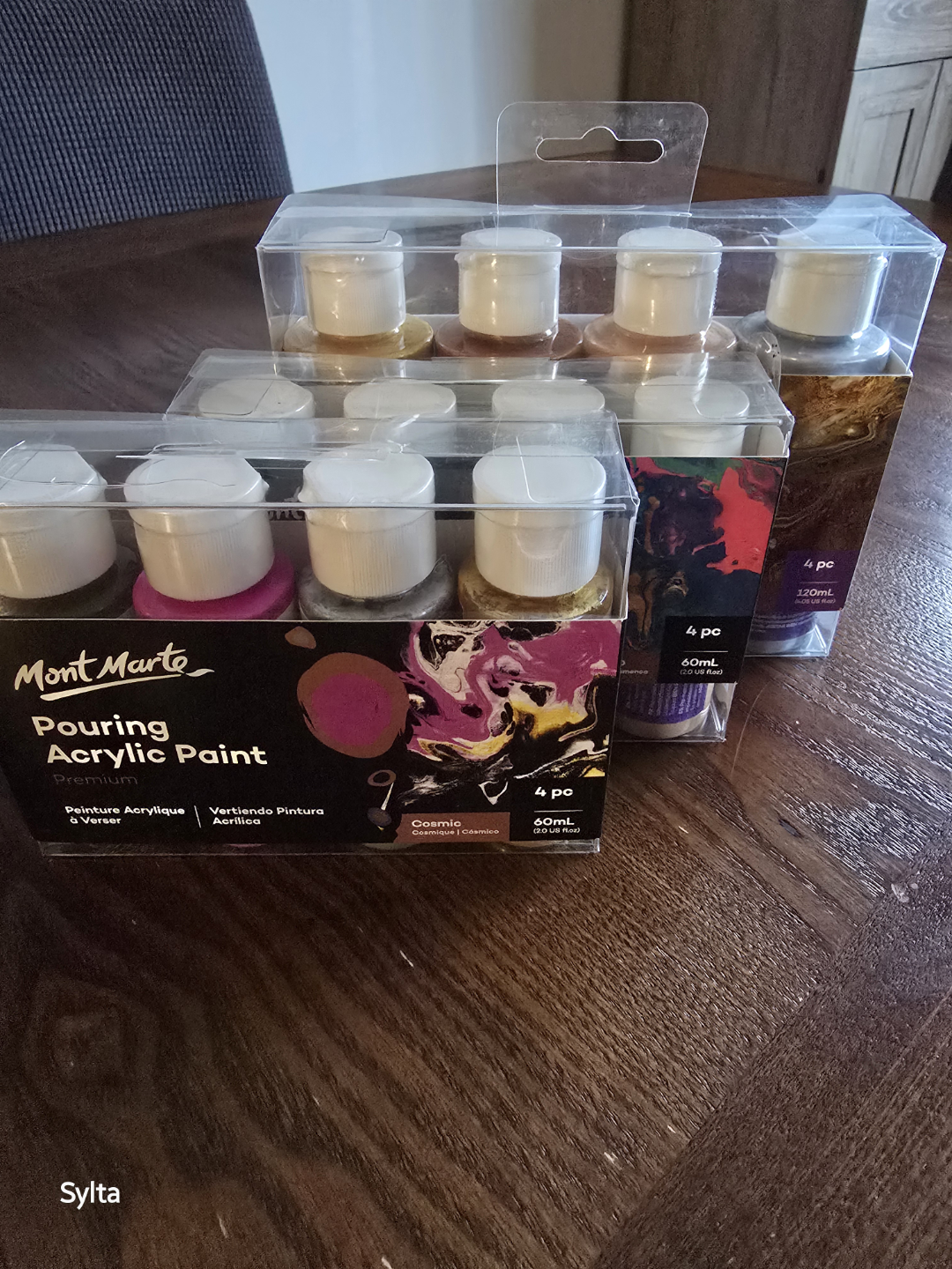 Mont Marte Premium Pouring Acrylic Paint Sets (Various Colours)