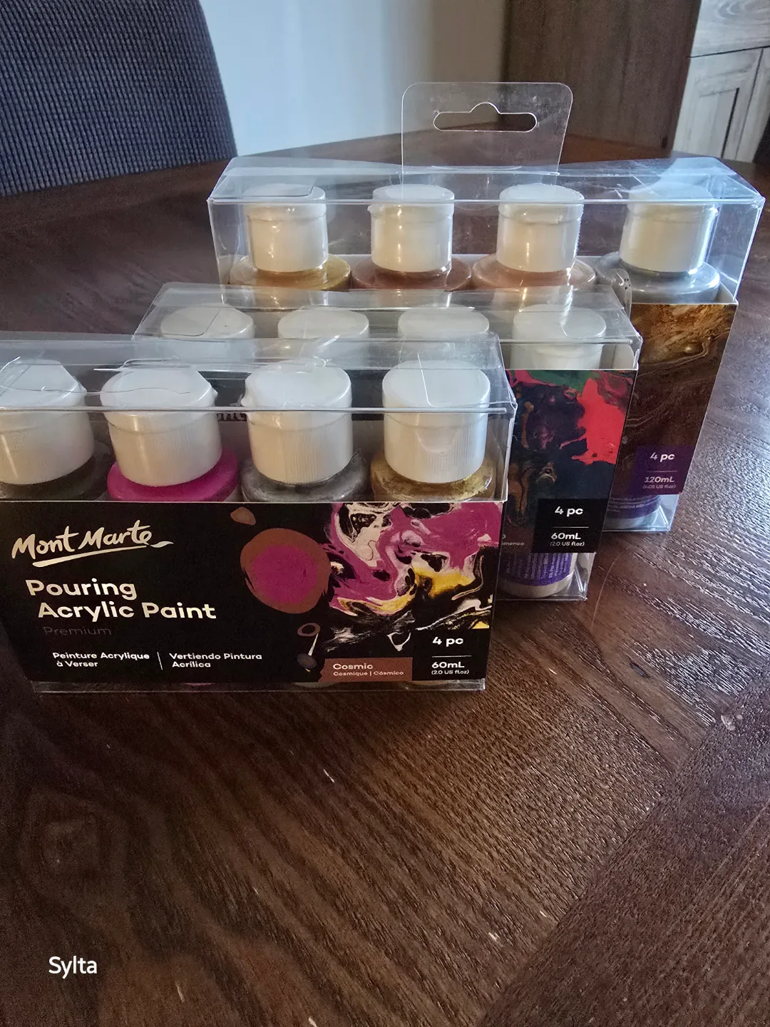 Mont Marte Premium Pouring Acrylic Paint Sets (Various Colours) thumbnail