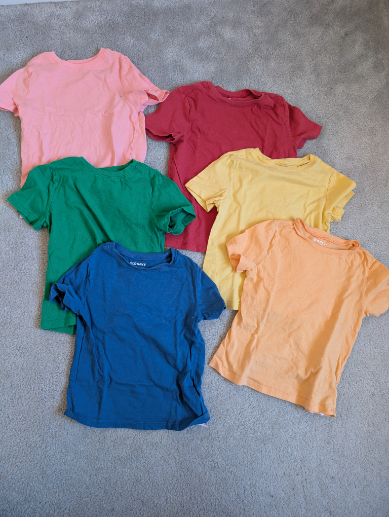 Old Navy Toddler 5T Shirts