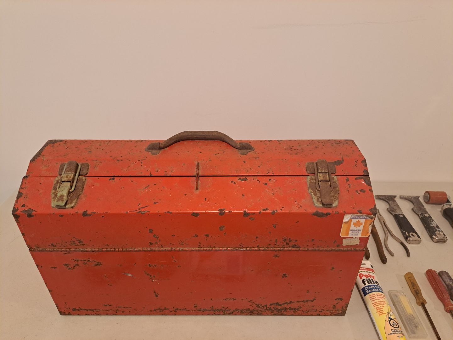 Metal tool box with tools - photo 2
