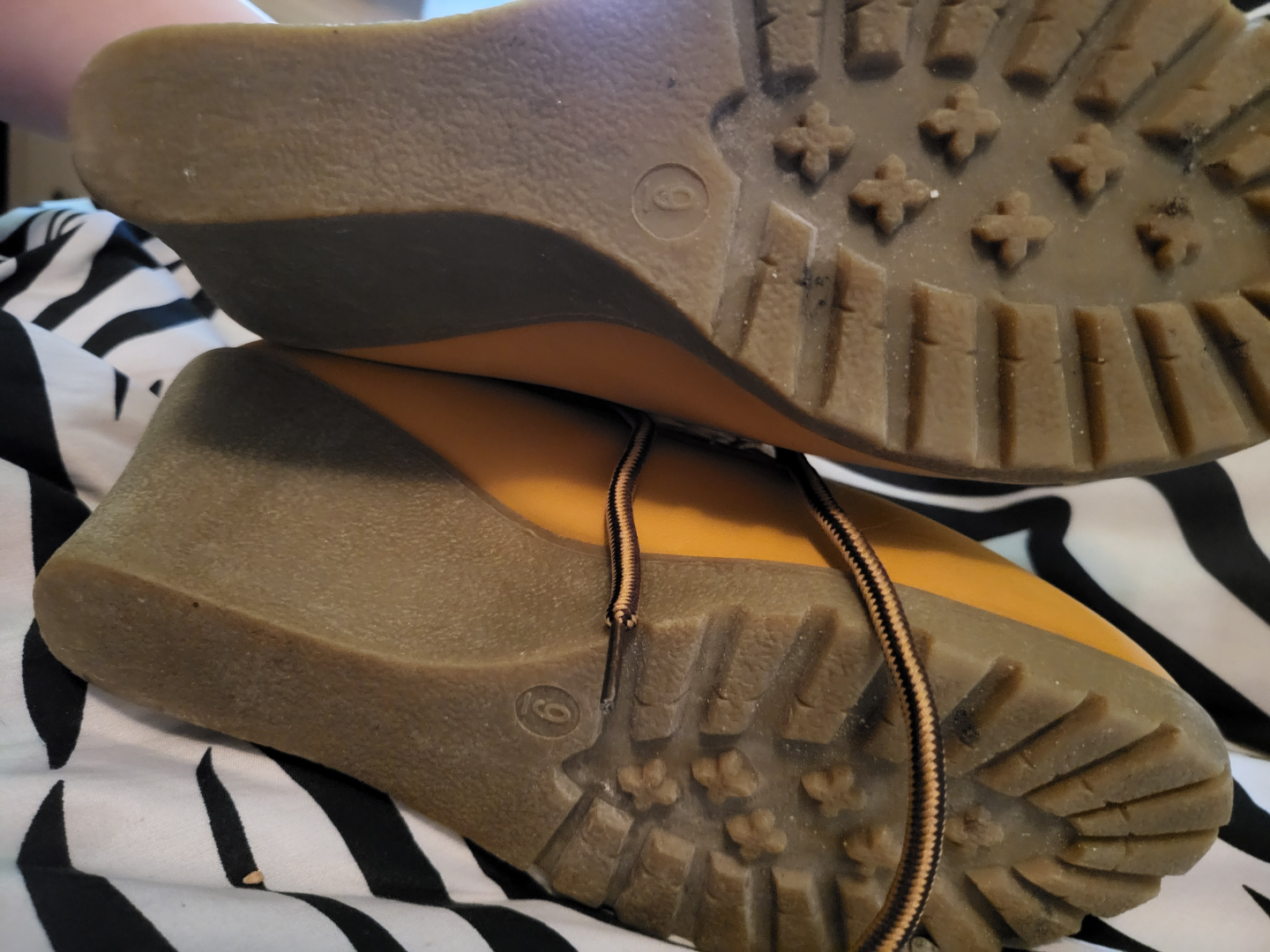 Women's Tan Wedge Boots - photo 2