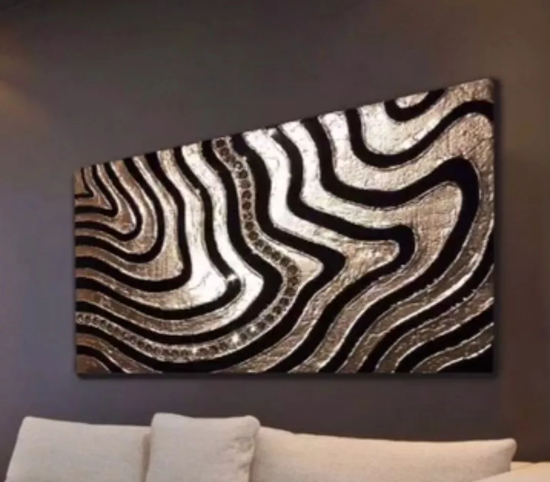 paintings,ceramic, jewelry, and party supplies & Decor Bundle image indicator(2)