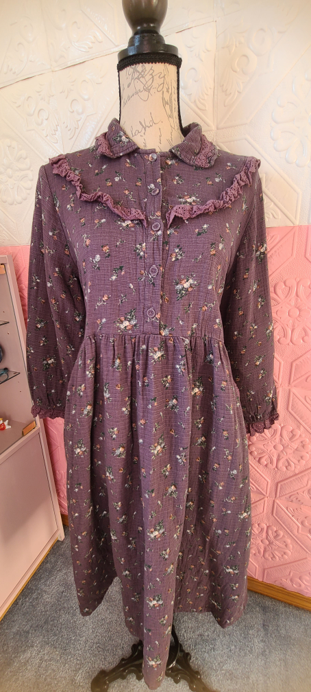 Floral Button-Up Dress with Lace Detail