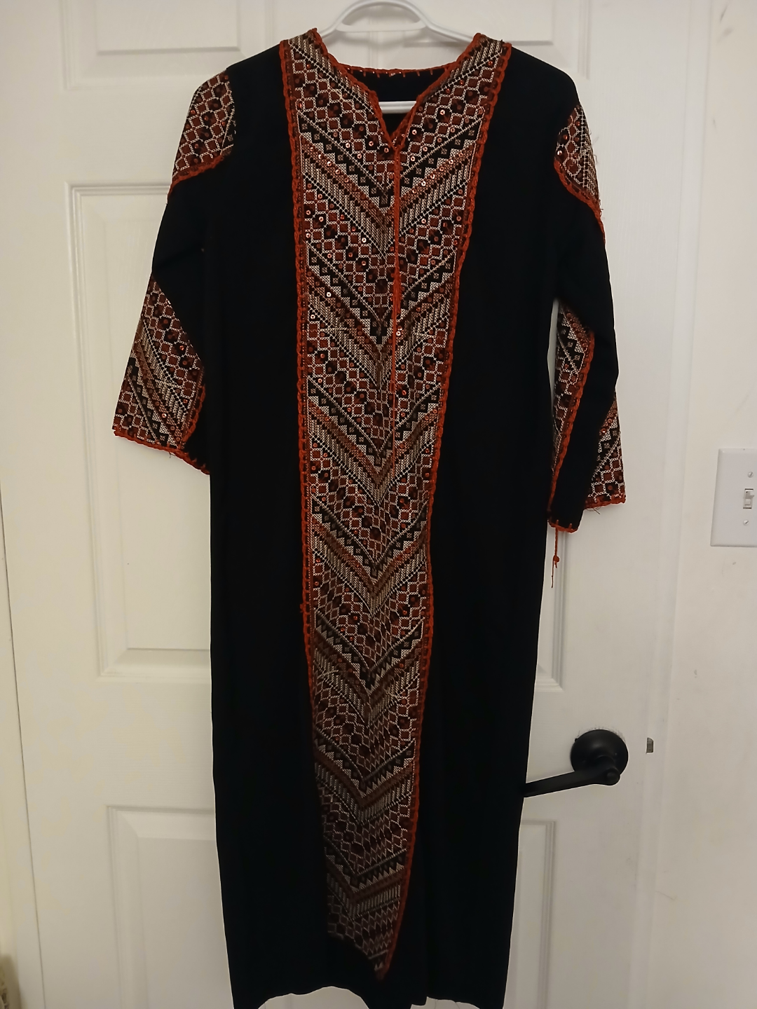 Hand-Embroidered Black Thobe
